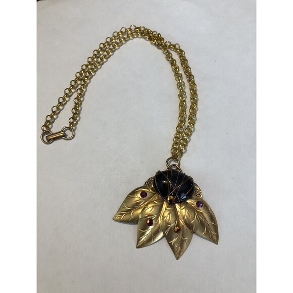 Vintage Stone Handwrapped Pendant Necklace On A 20” Popcorn Gold Tone Chain - Picture 2 of 7